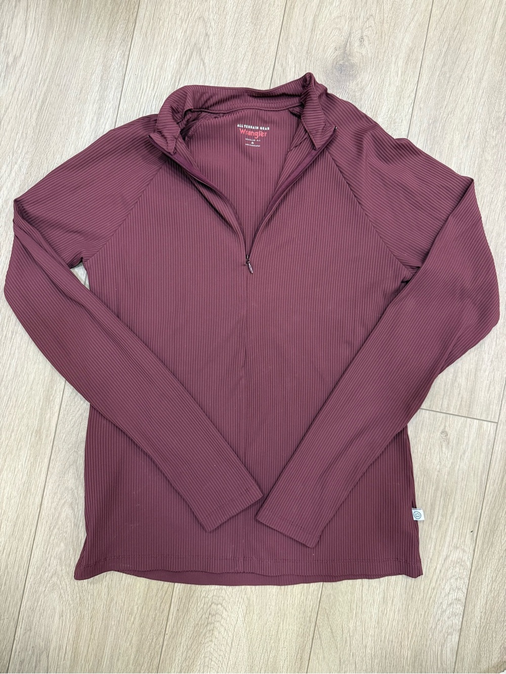 Wrangler Women’s All Terrain Gear Ribbed Quarter Zip Pullover M